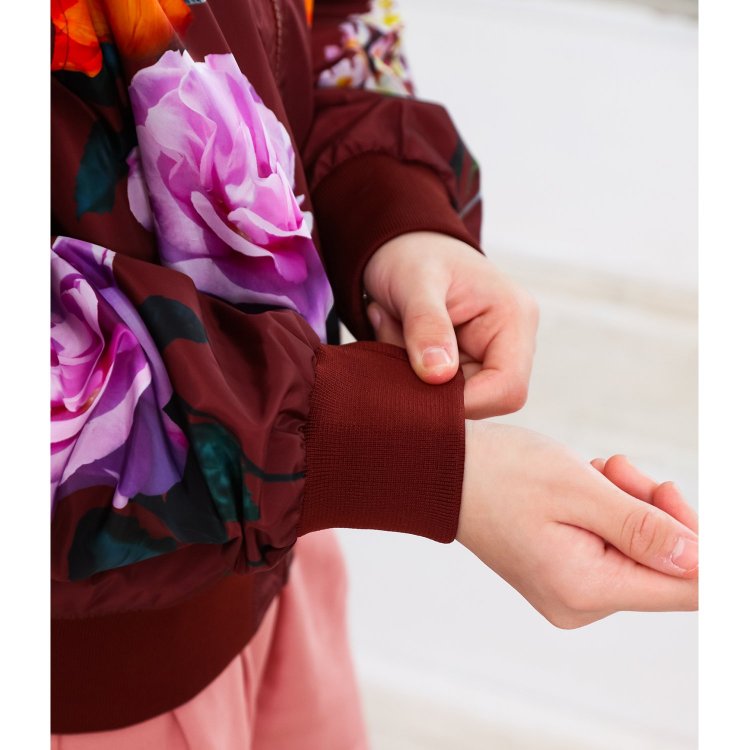 Фото 5 Куртка-бомбер Haliva Afternoon Rose (шоколадный с цветочным принтом) 102091 Molo 5S23M307 7932