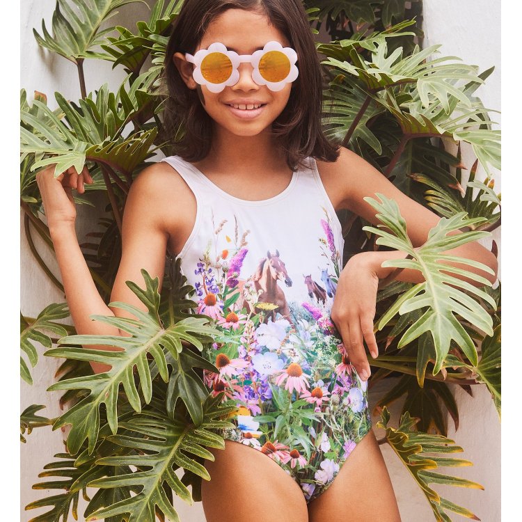 Пляжная одежда для девочек: купить в Москве брендовую одежду для девочек  пляжную - Диномама